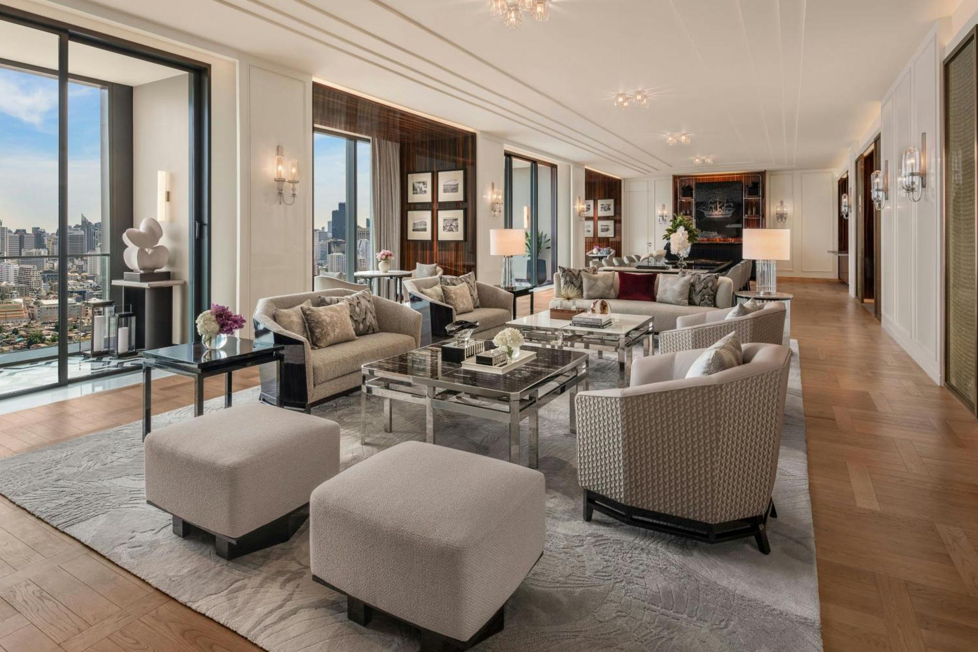 The Ritz-carlton, Hotel 5*